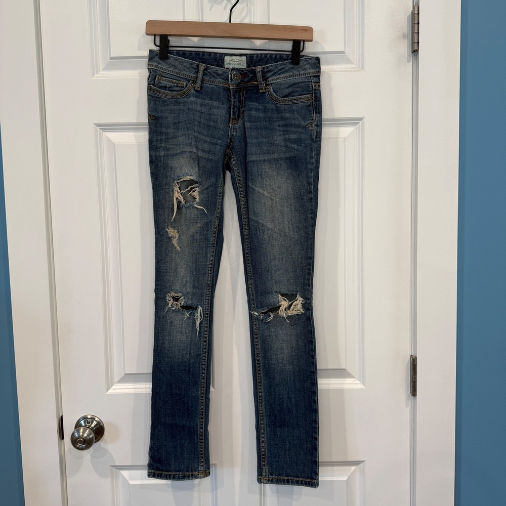 Aeropostale Skinny Jeans Womens Size 00 Reg Distressed Ripped Denim Medium Wash